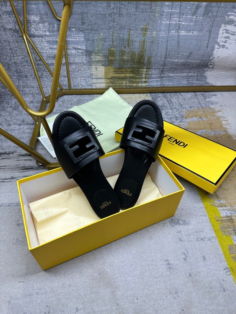 Fendi Slippers